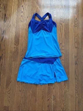 Wilson Blue Two-Tone Women's two Piece tennis set